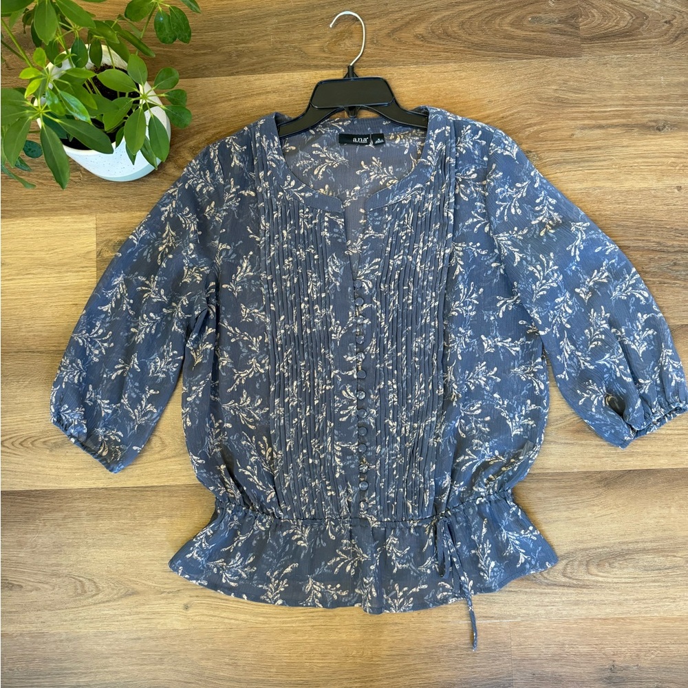 Ana Boho Style Blouse Women's blue with flower pattern